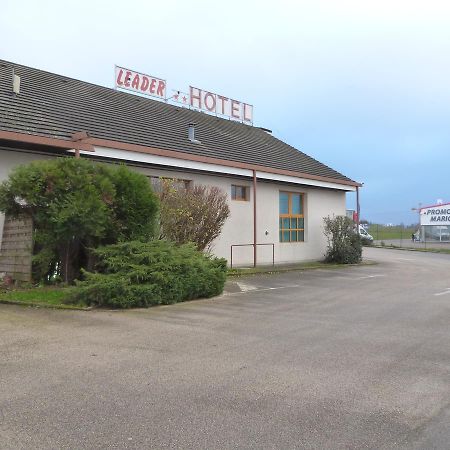 Leader Hotel Foucherans  Екстериор снимка