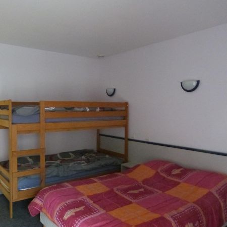 Leader Hotel Foucherans  Екстериор снимка